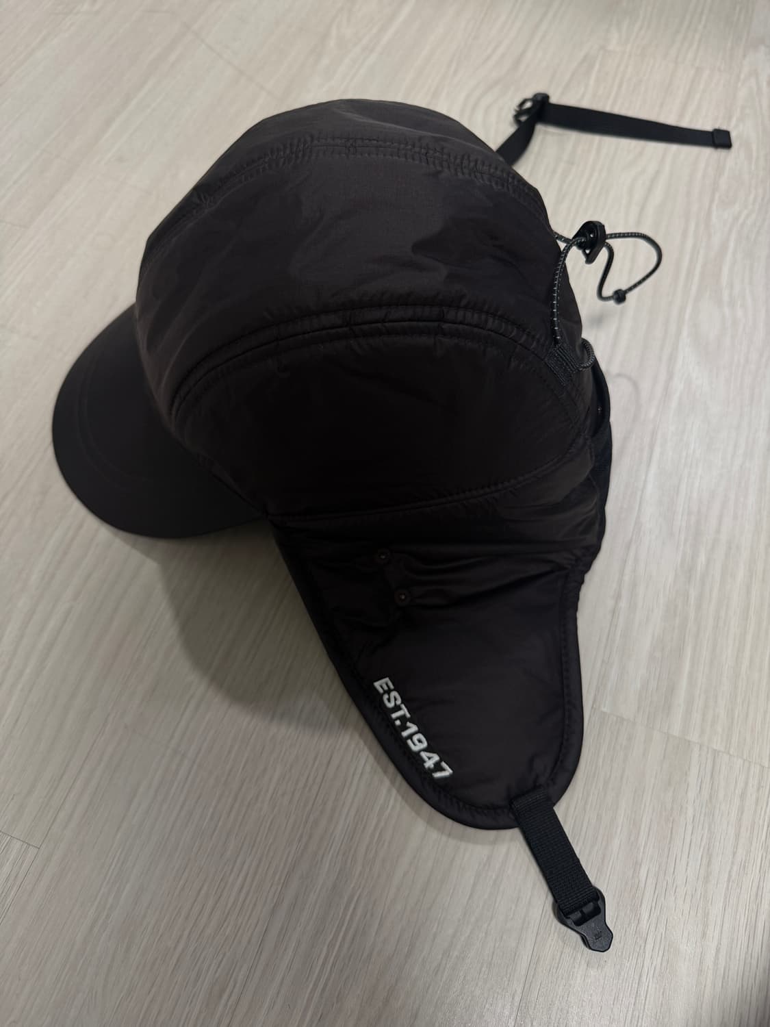 살로몬 트래퍼 햇 초콜릿구매 후 상품이미지2