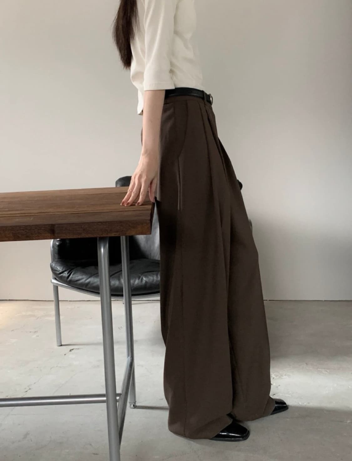 르버터 레아 더블핀턱 하이웨스트 슬랙스 상품이미지4