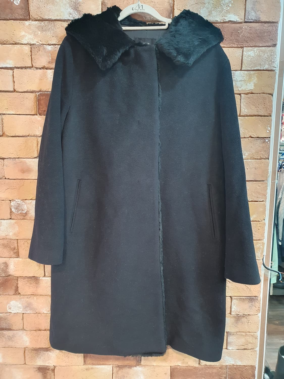 시스템 블랙  코트 상품이미지1