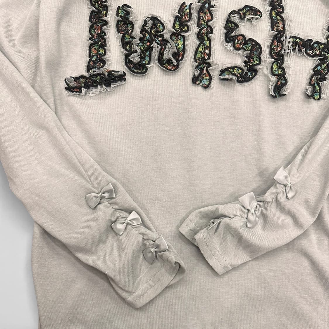 lace lettering ribbon top 상품이미지5