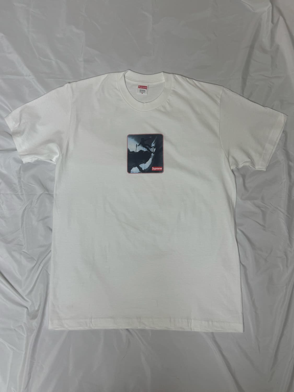 Supreme Shadow Tee (FW21) 상품이미지1