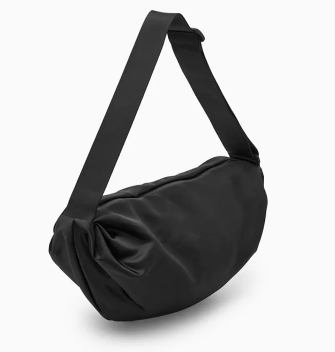 새상품) cos 나일론 크로스바디백 블랙 상품이미지1