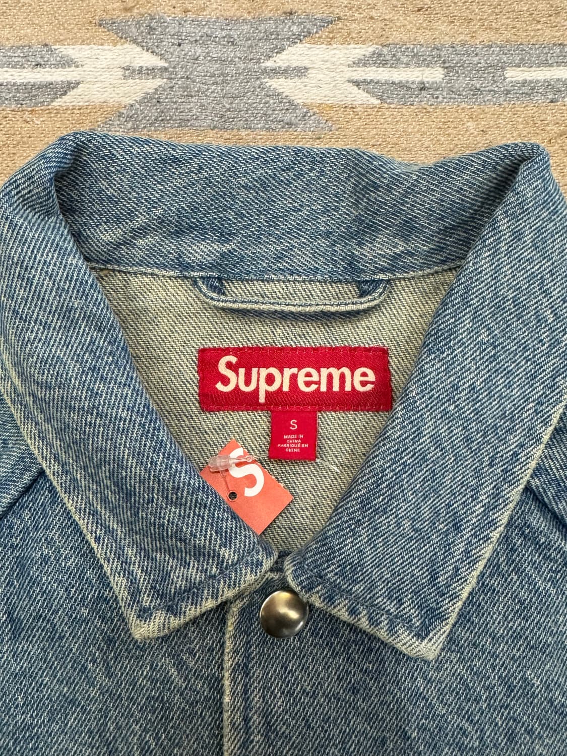 [S] 슈프림 아크 데님 코치 자켓 워시드 인디고 - 25SS 상품이미지2