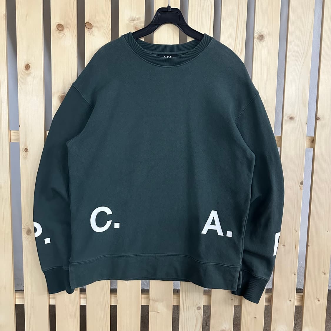 (S) APC 아페쎄 딥그린 맨투맨 상품이미지1