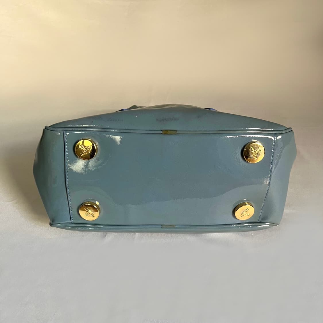 비비안웨스트우드 에나멜 ORB 백 상품이미지10