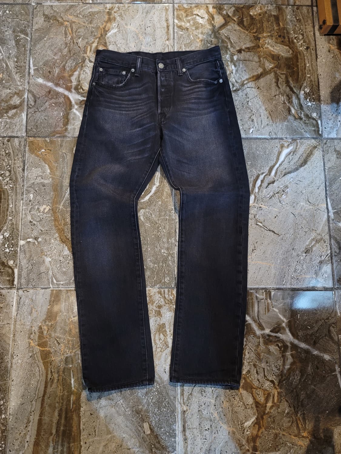 리바이스 501 흑청 데님 팬츠  상품이미지1