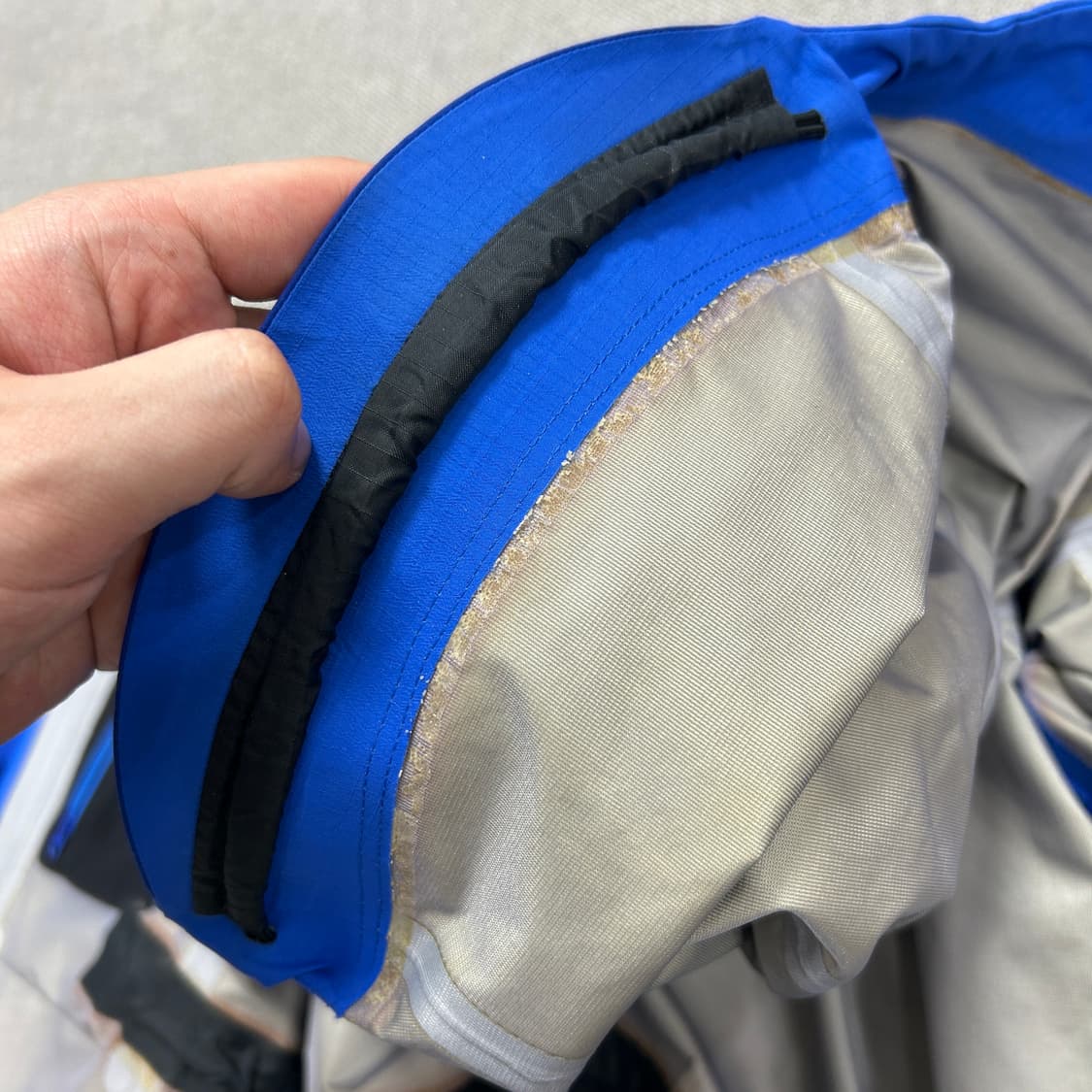 아크테릭스 우먼스 90s 알파SV 고어텍스 자켓(S) 상품이미지8