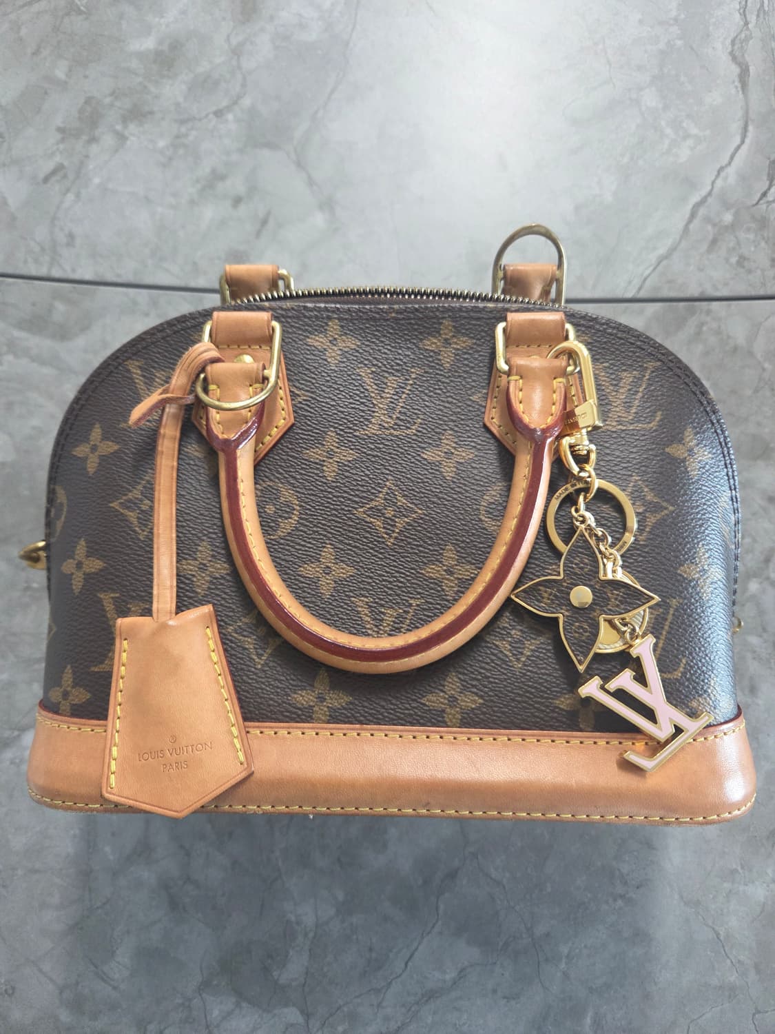 루이비통 알마 BB 모노그램(키링 포함 시 150) 상품이미지1