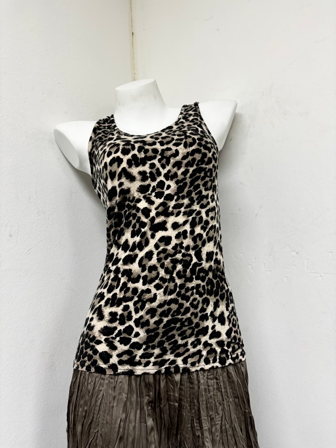 “Vintage” Leopard Sleeveless 상품이미지4