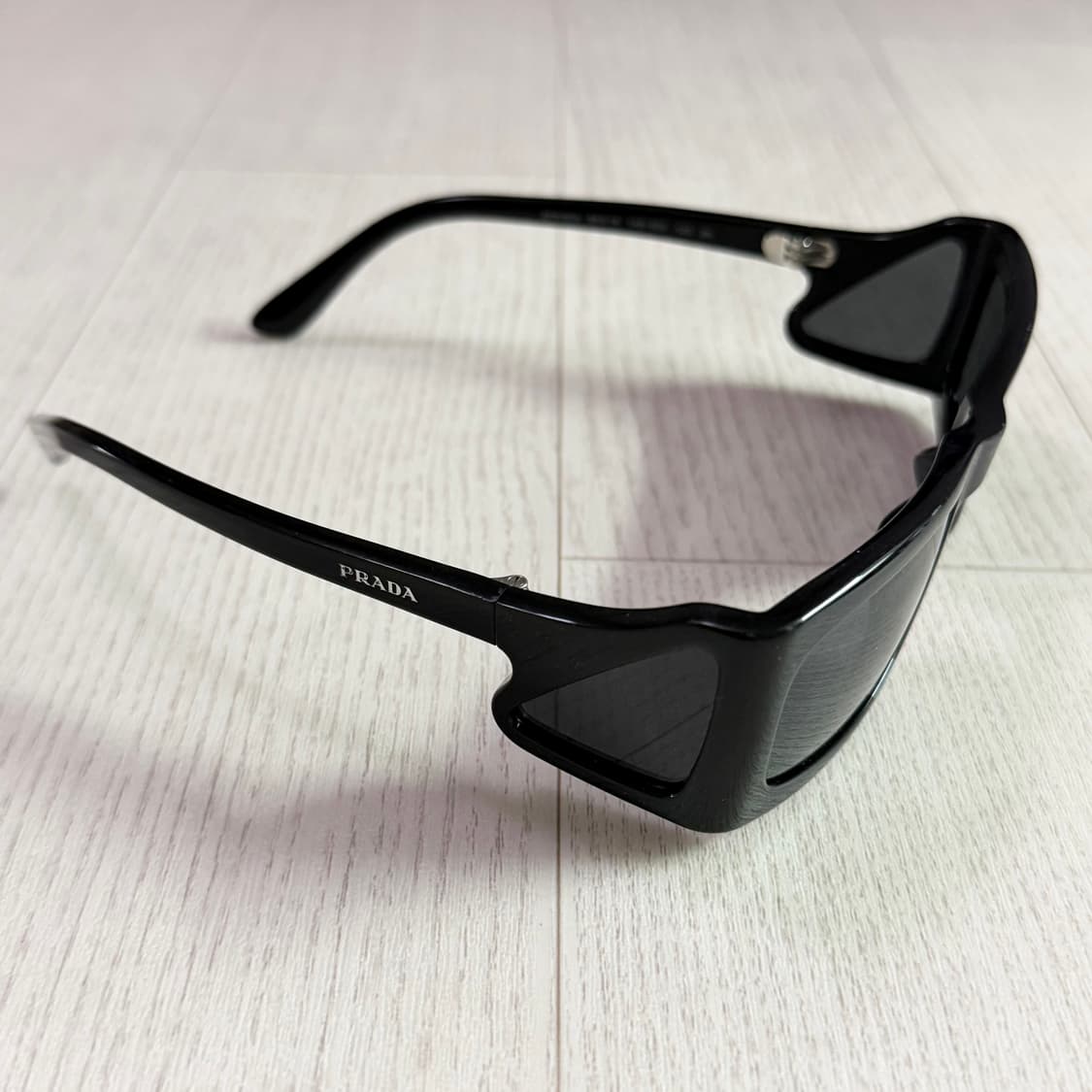 프라다 스퀘어 프레임 선글라스 상품이미지4