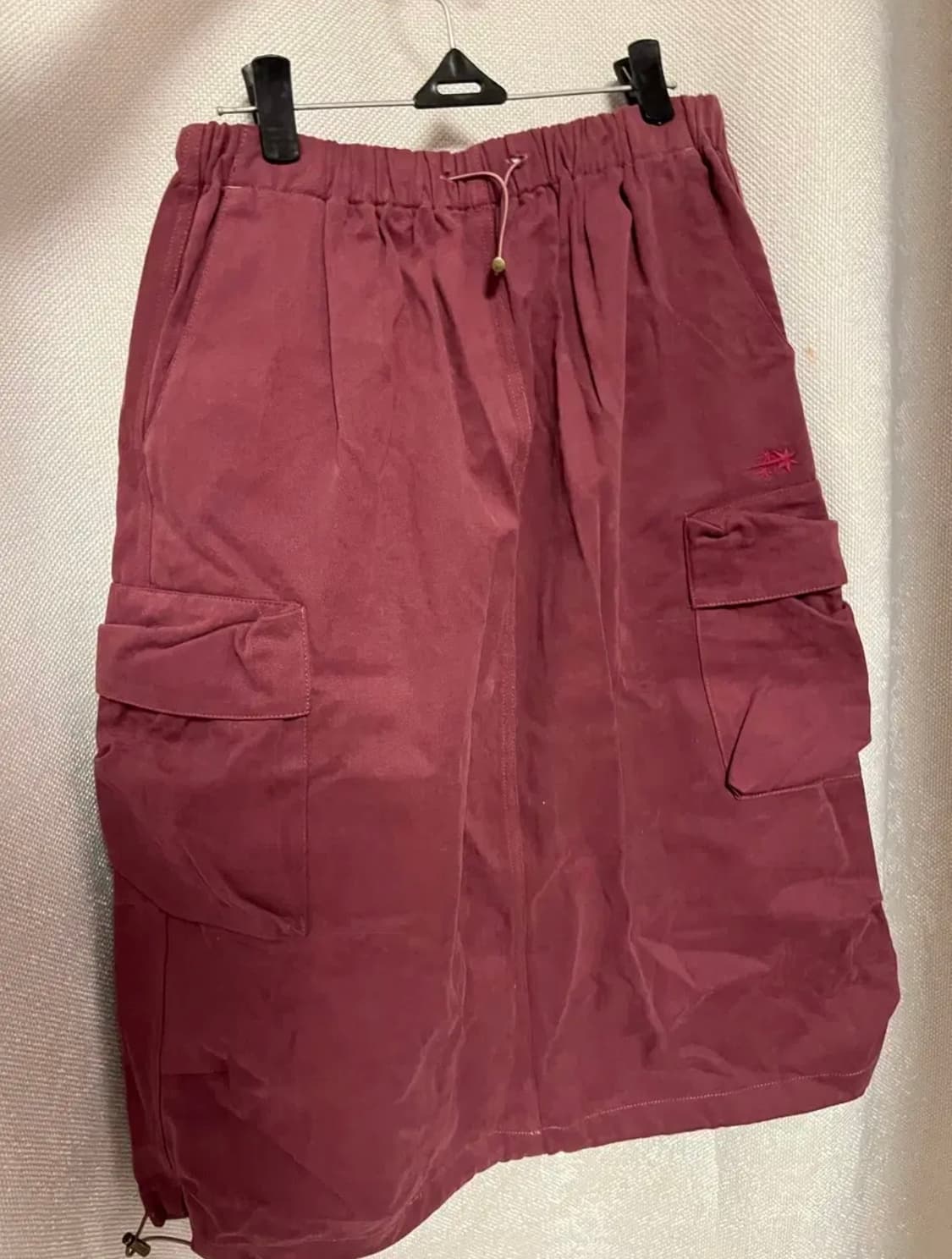 나이스고스트클럽 미디스커트 브릭 상품이미지1