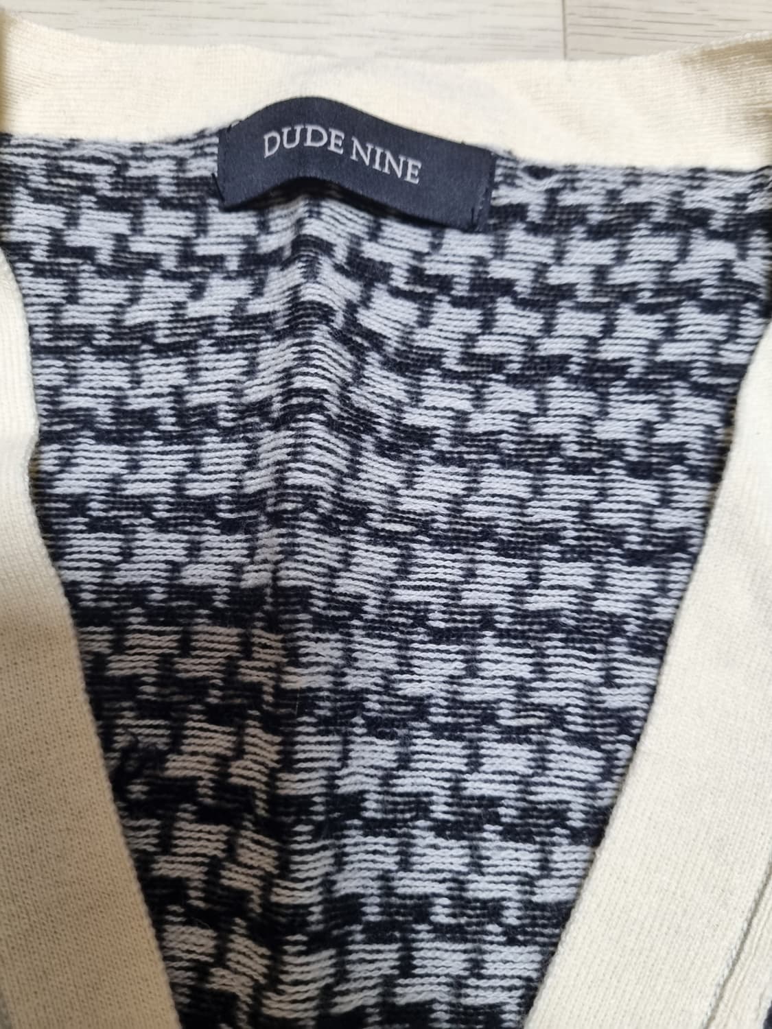 듀드나인 하운드투스 가디건 s사이즈 상품이미지2