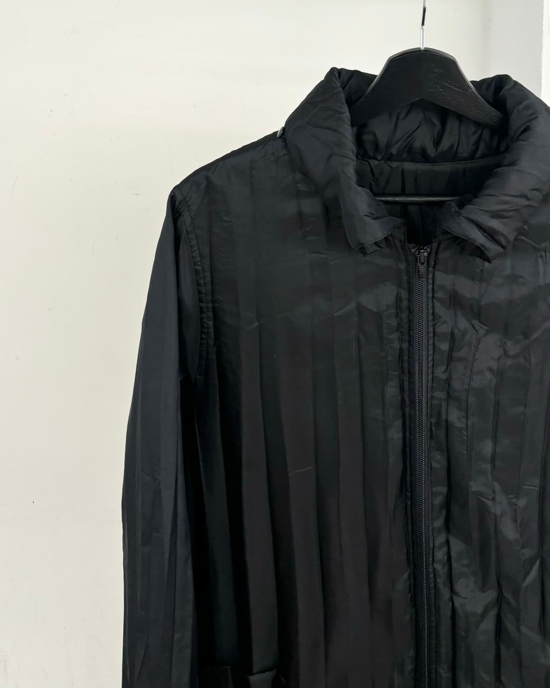 스피치오 플리츠 패디드 코트  상품이미지3