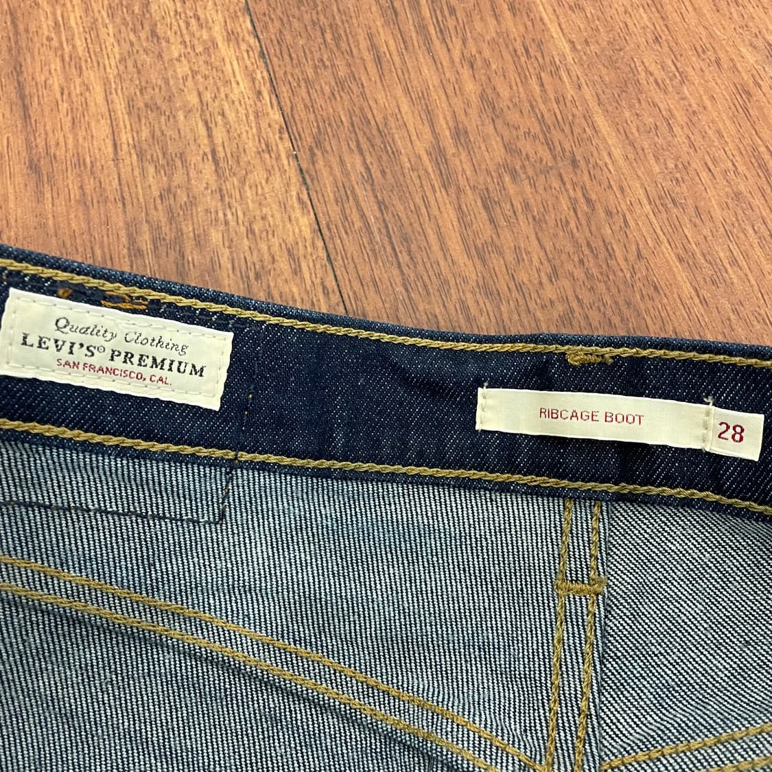 리바이스 프리미엄 부츠컷 데님팬츠 상품이미지5