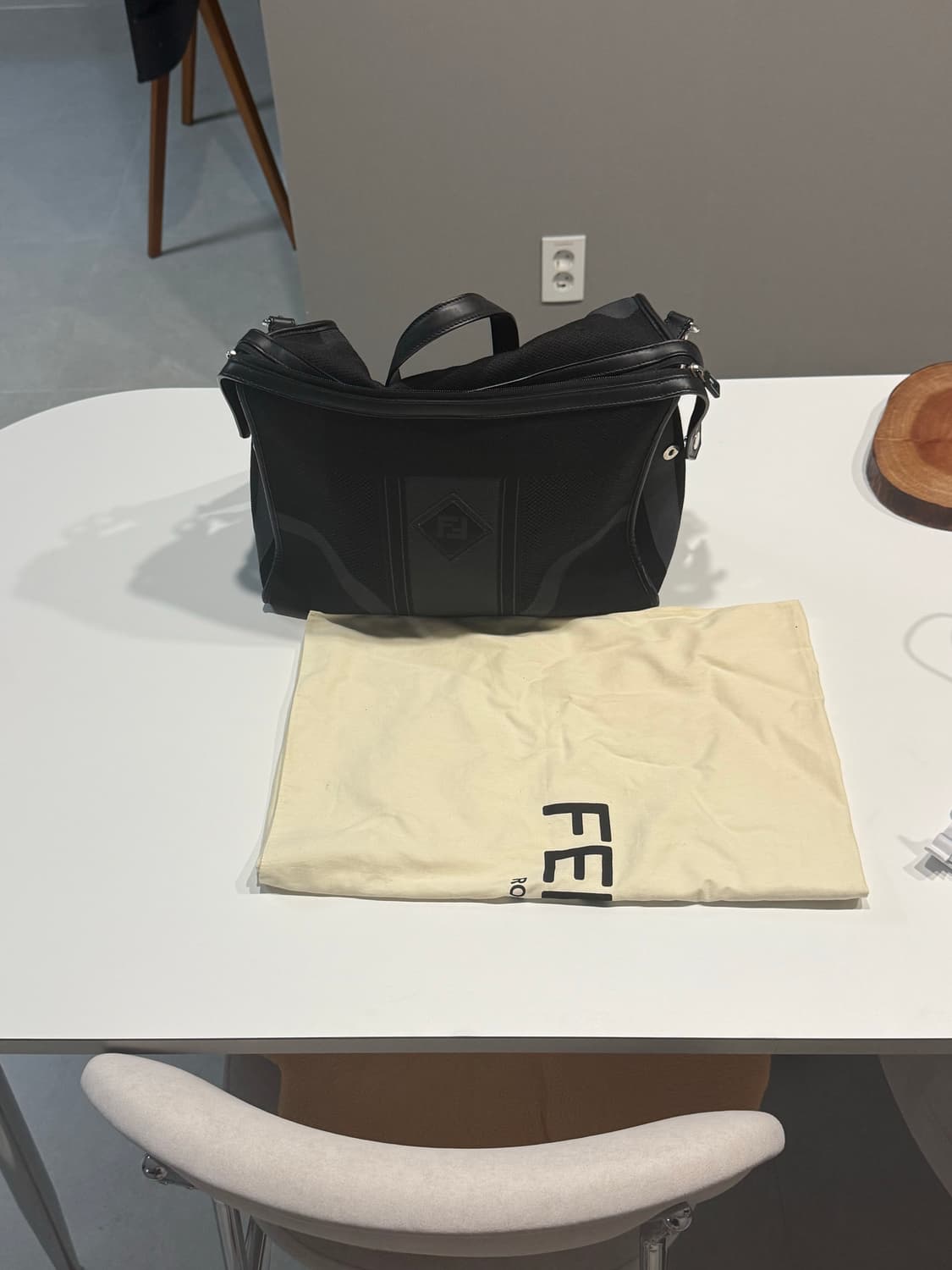 미사용/새제품 펜디 브리프케이스 서류가방 상품이미지3