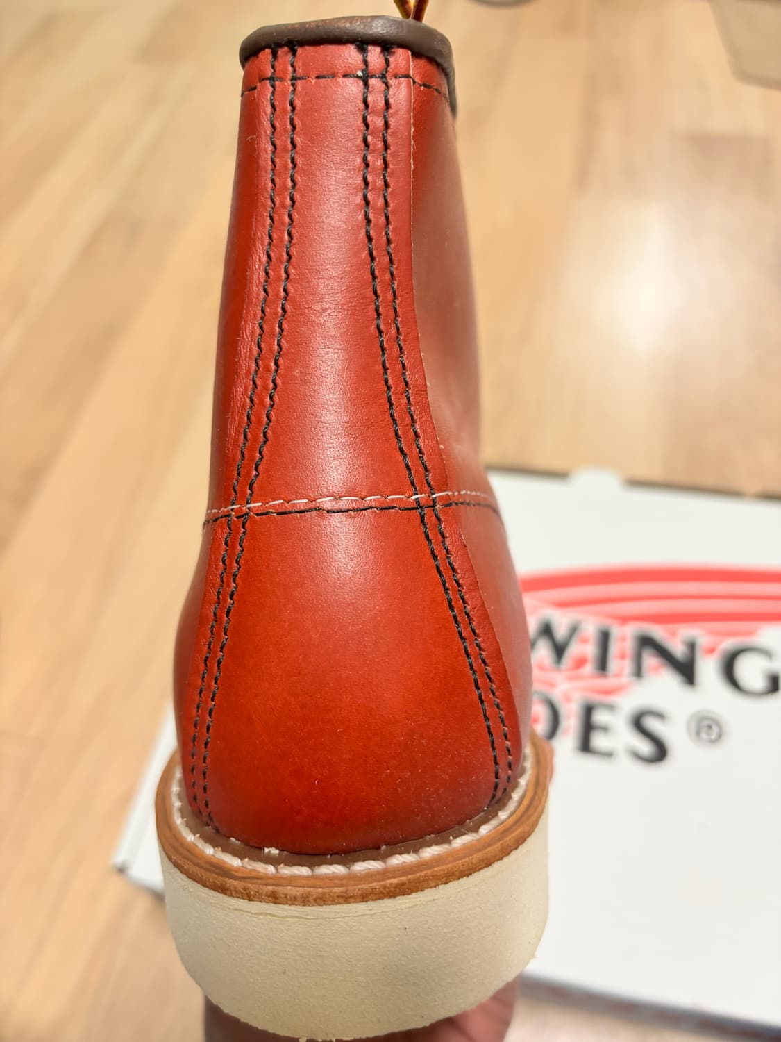 레드윙 목토8875 6E(240) 세컨드팩토리 팝니다 상품이미지9