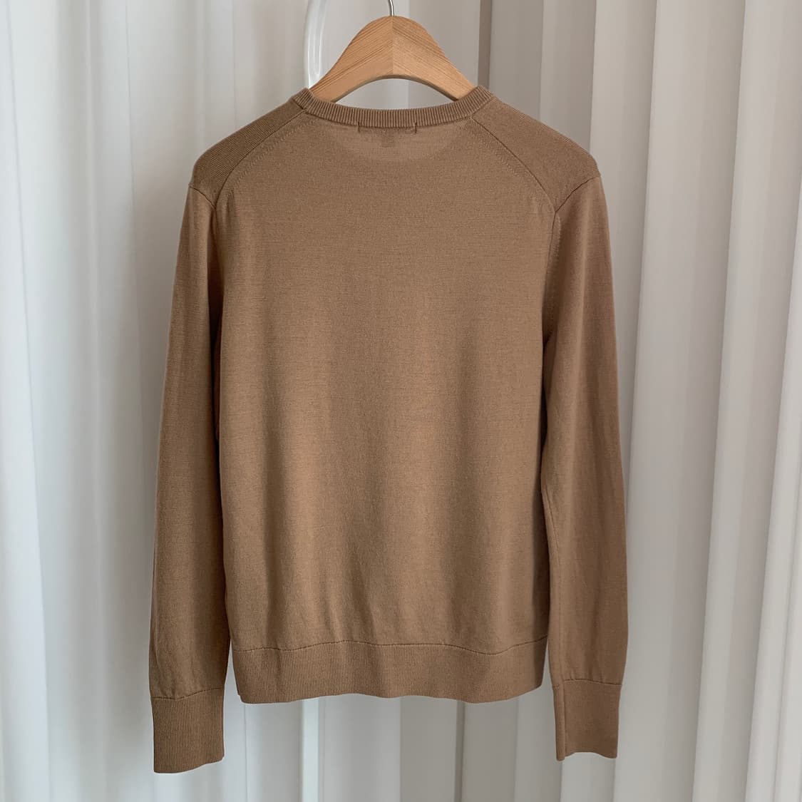 일본 유니클로 울 100  라운드 니트 상품이미지3