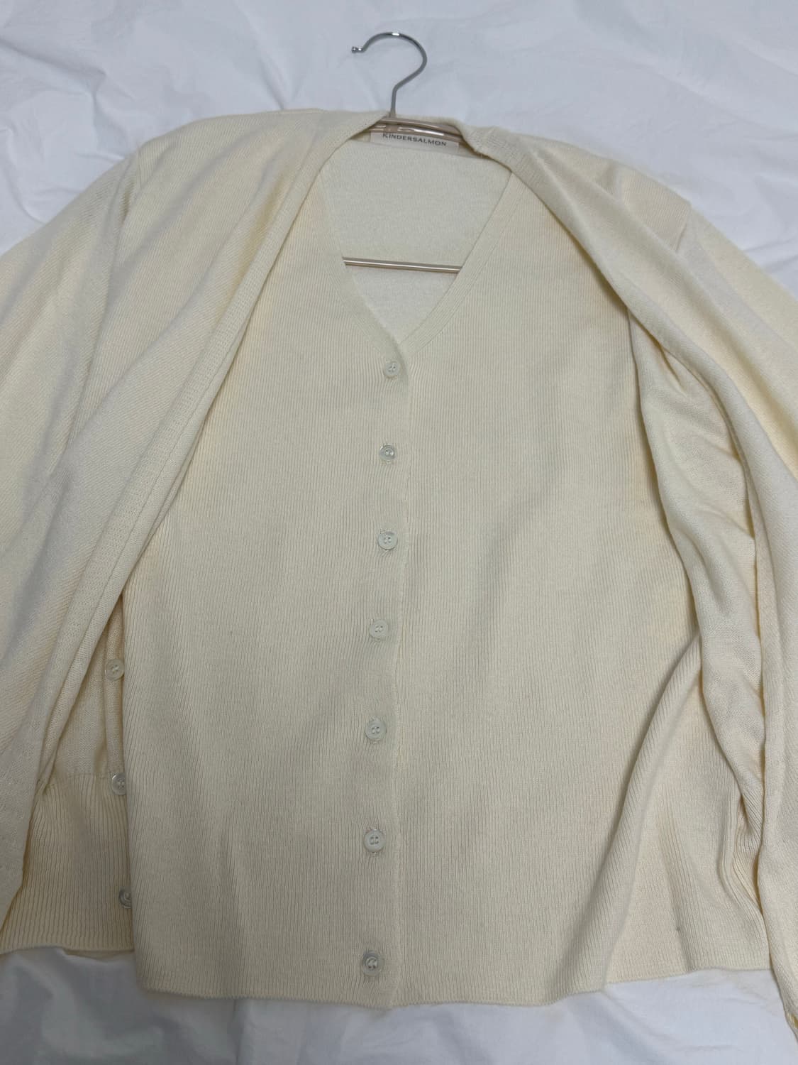 킨더살몬 Gudrun Draped Knit Cream 상품이미지2