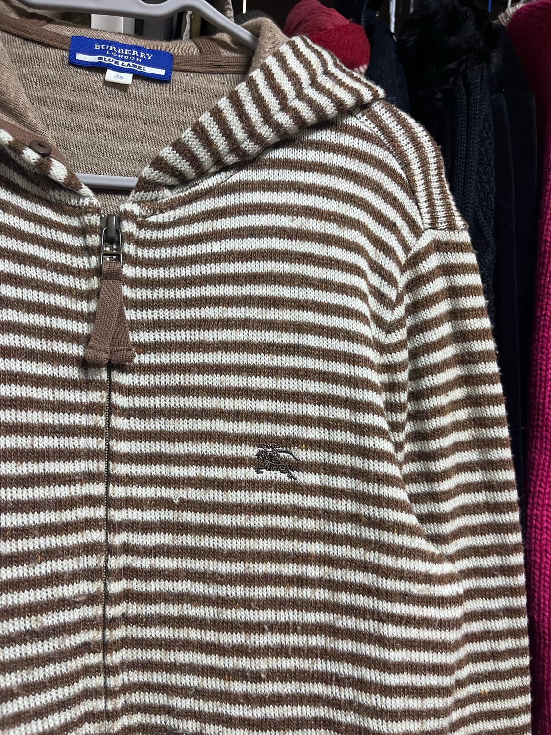 버버리 블루 라벨 달천깔 후드집업 상품이미지2