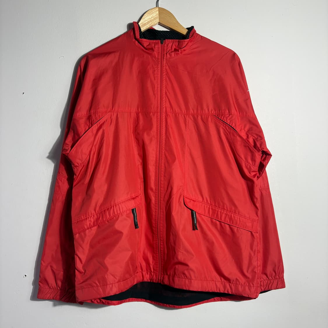 나이키 레드 오버핏 윈드브레이커 자켓 (무료배송) 상품이미지1