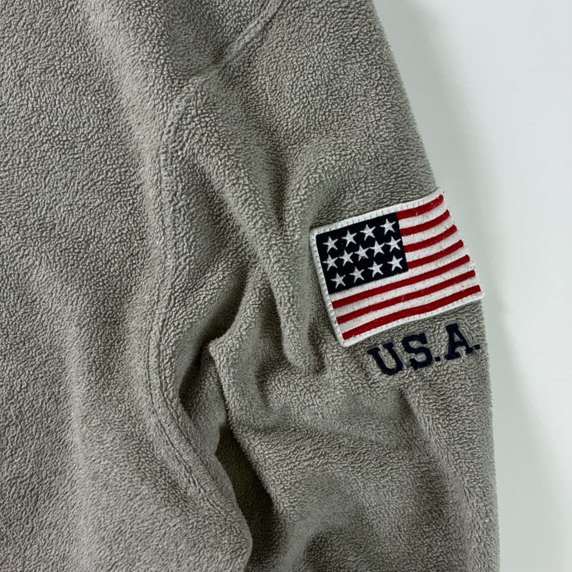 Polo  폴로 랄프로렌 스펠아웃 성조기 그레이 반집업 플리스 후드티   상품이미지3