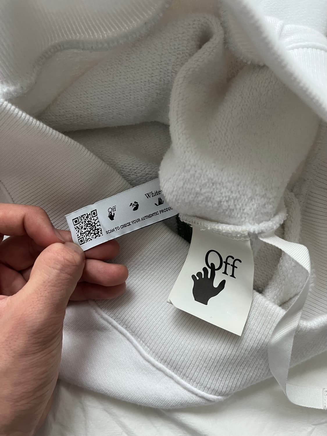 오프화이트 위드애로우 후드티 상품이미지3