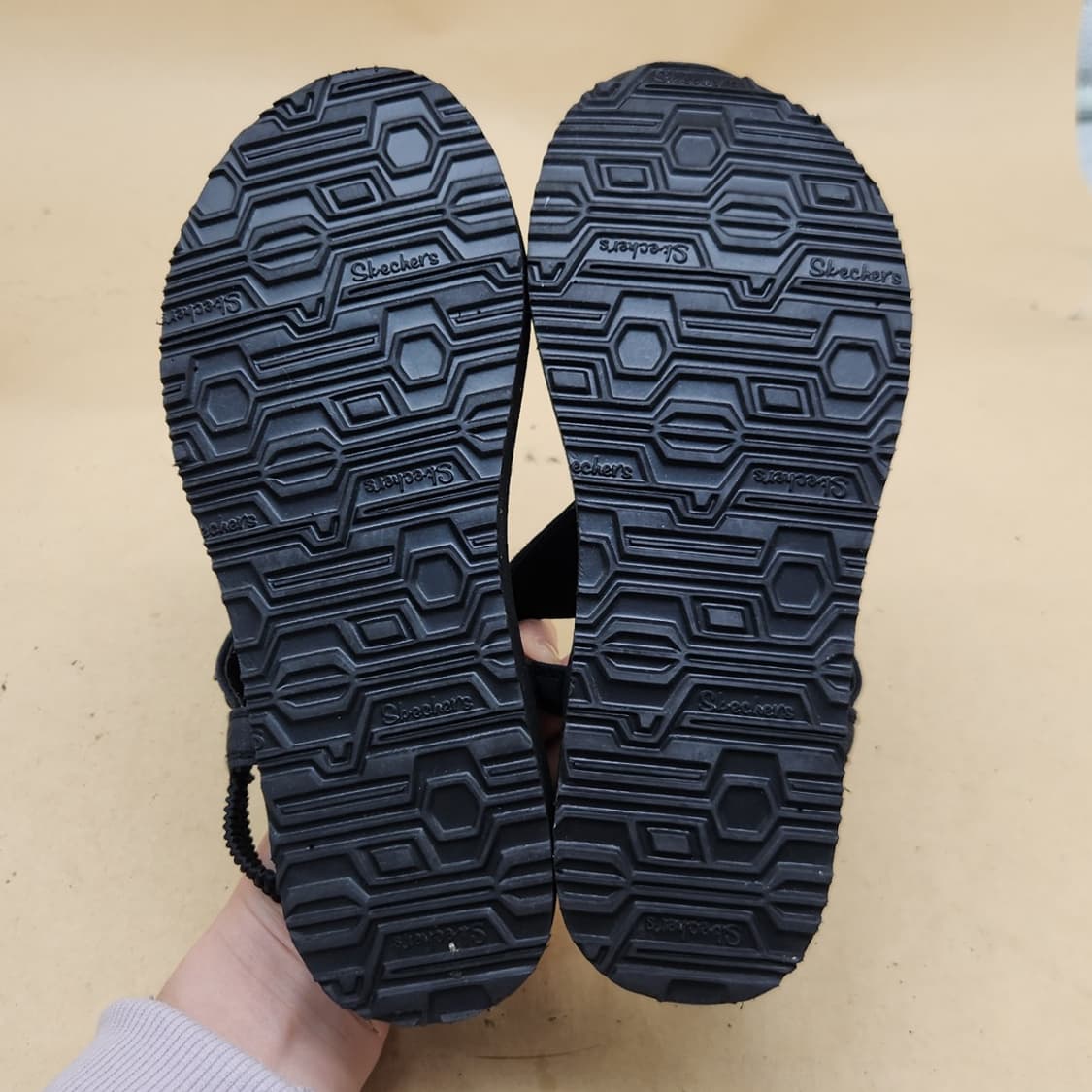 스케쳐스 여성 쪼리 샌들230 상품이미지3