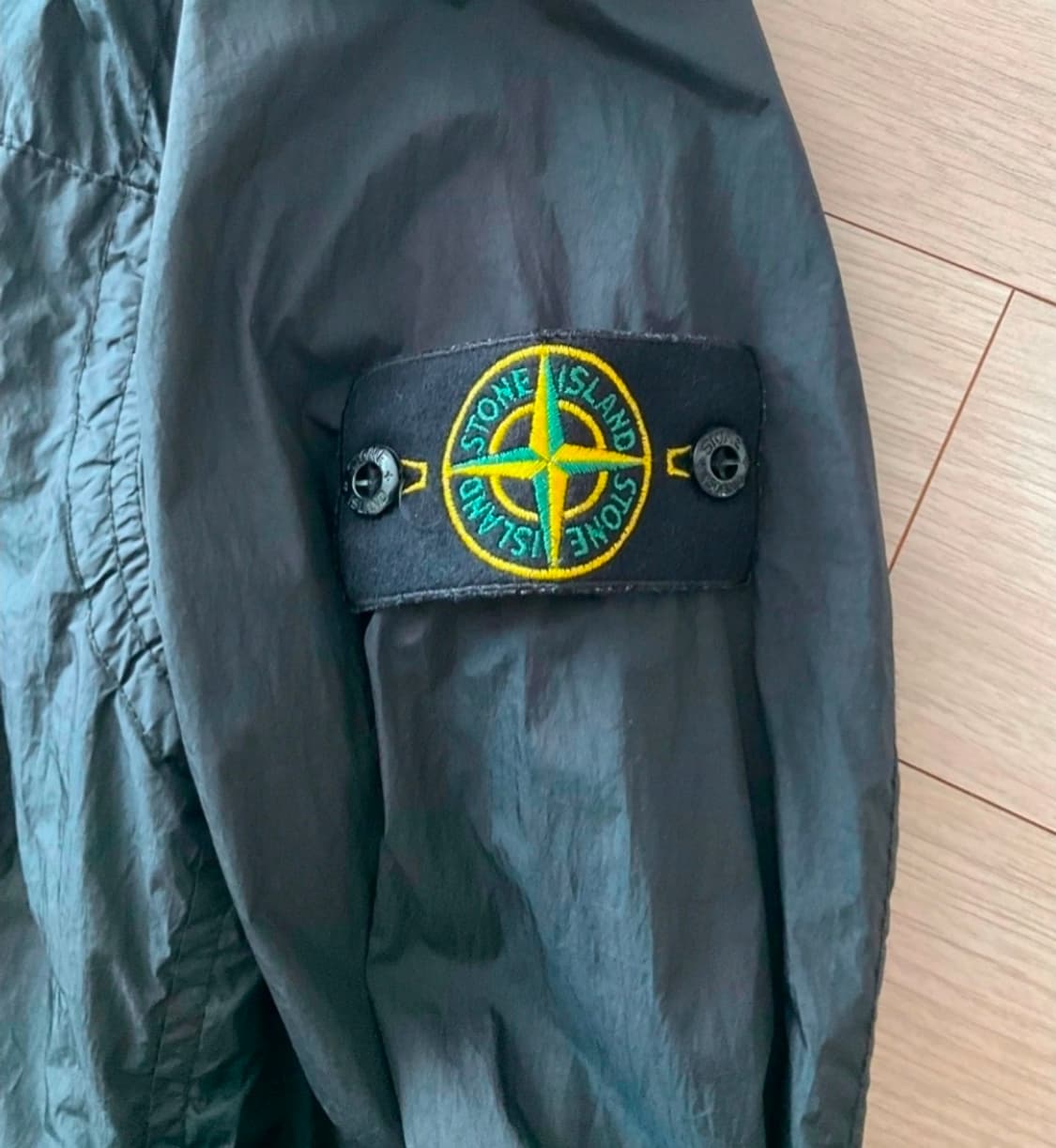 스톤아일랜드 크링클랩스 리나일론 오버셔츠 블랙 M 상품이미지2