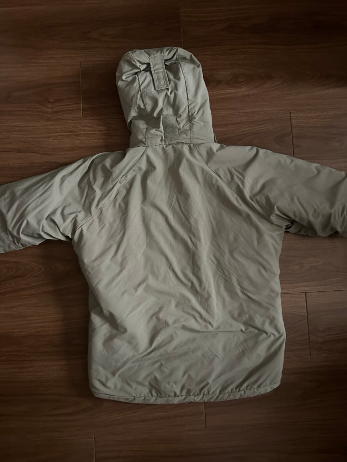 ecwcs 프리마로프트 레벨7 패딩자켓 테니어사 스몰레귤러 상품이미지4