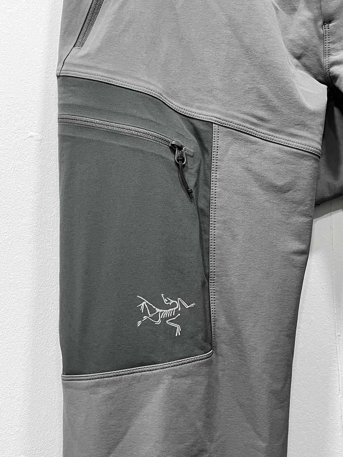 아크테릭스 사이펀 AR 팬츠 남성 L 상품이미지3