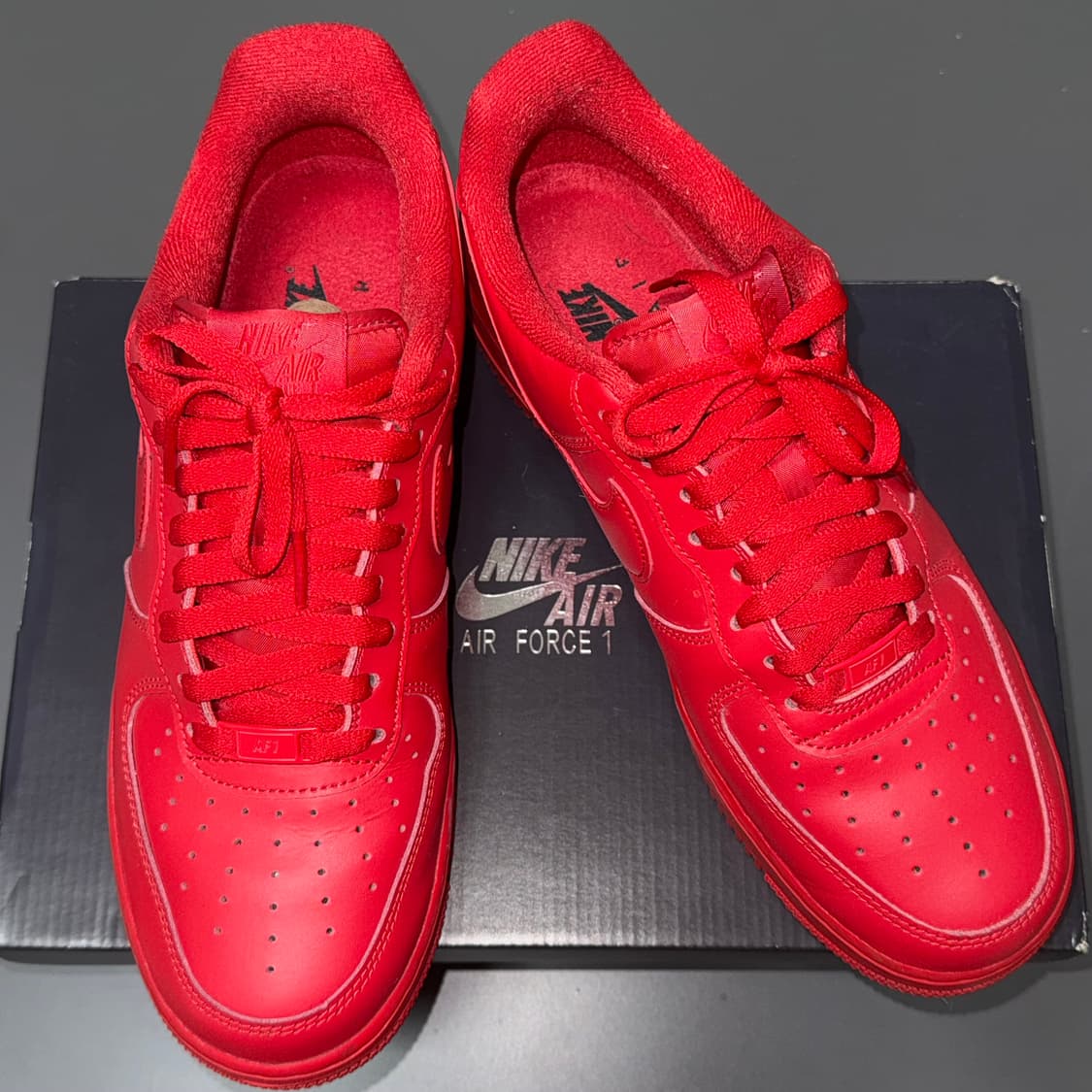 나이키 에어포스 1 ‘07 LV8 트리플 레드 280 상품이미지2