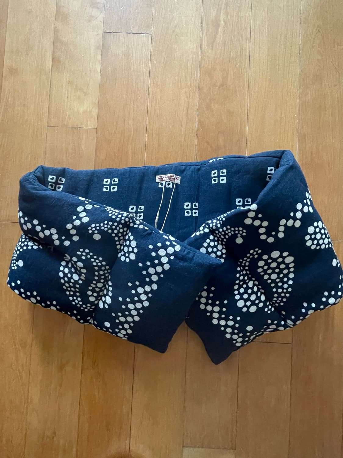 [새상품] 캐피탈 / 반다나 머플러 / 네이비 상품이미지1