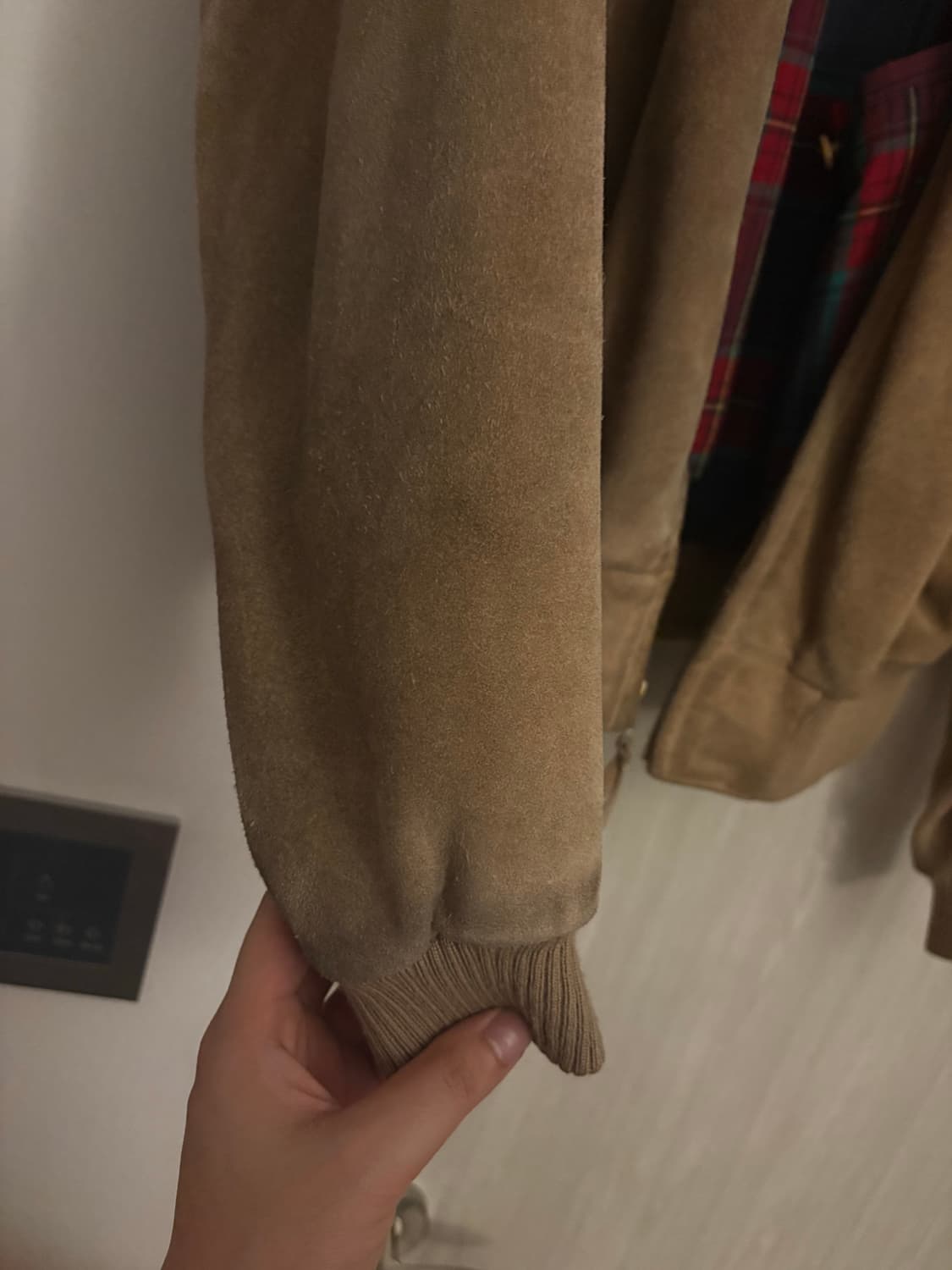 이종원 착용 / 폴로 스웨이드 바라쿠타 상품이미지4