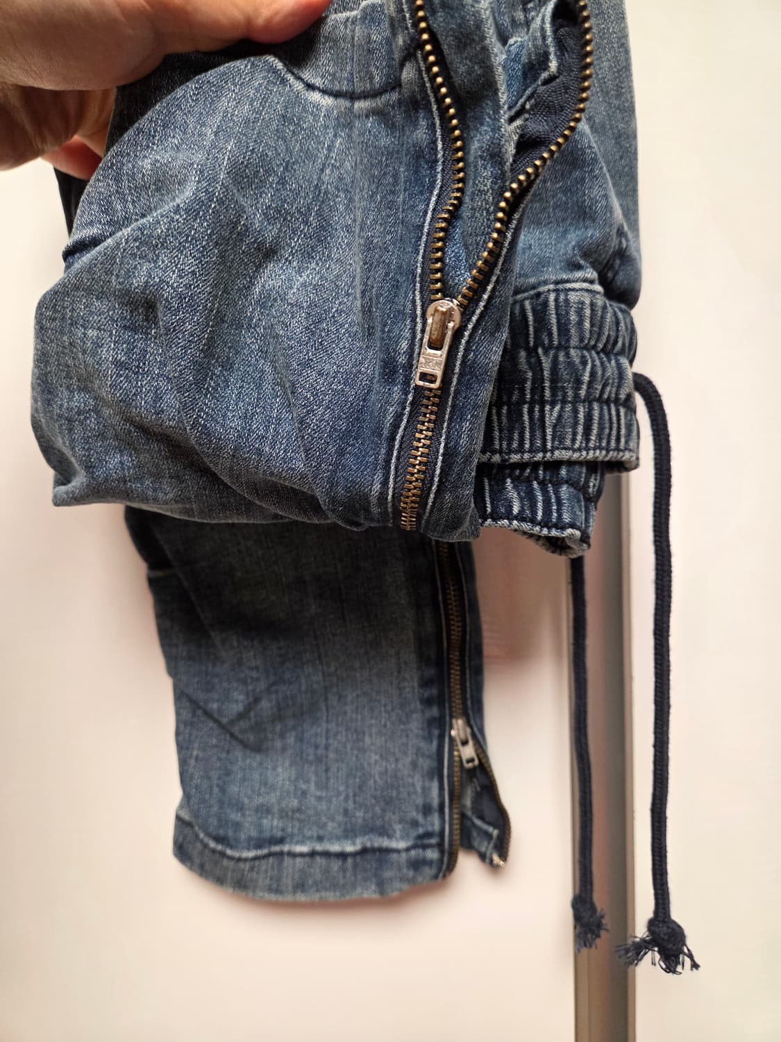 H&M 디바이디드 셔링 데님 조거팬츠 32사이즈 상품이미지3