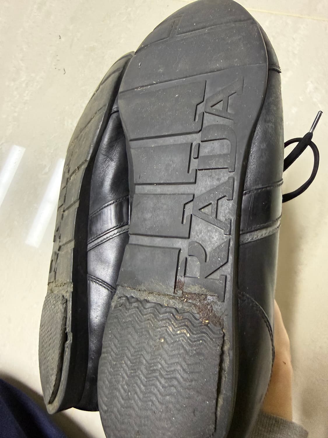 프라다 스포츠 레더 스니커즈 상품이미지4