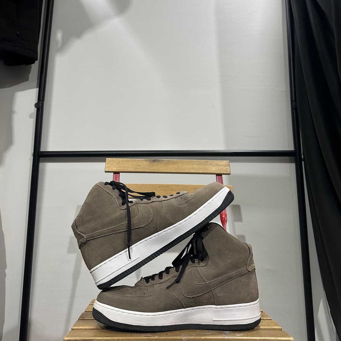 300) 나이키 운동화 남성 남자 신발 에어포스 07 하이 머쉬룸 상품이미지7