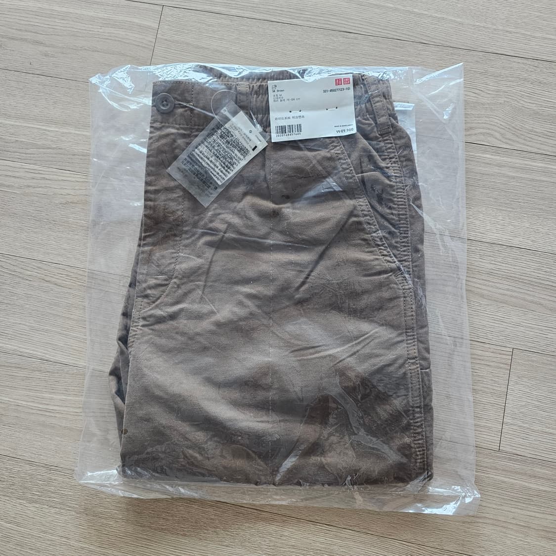 M 32 82 새제품) 유니클로 와이드핏 워크 팬츠 그래놀라 브라운 상품이미지6