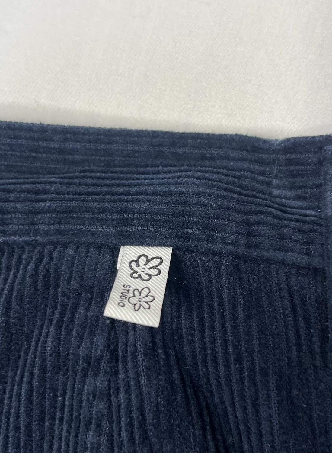 꼼파뇨 네이비 코듀로이 와이드 팬츠 상품이미지3