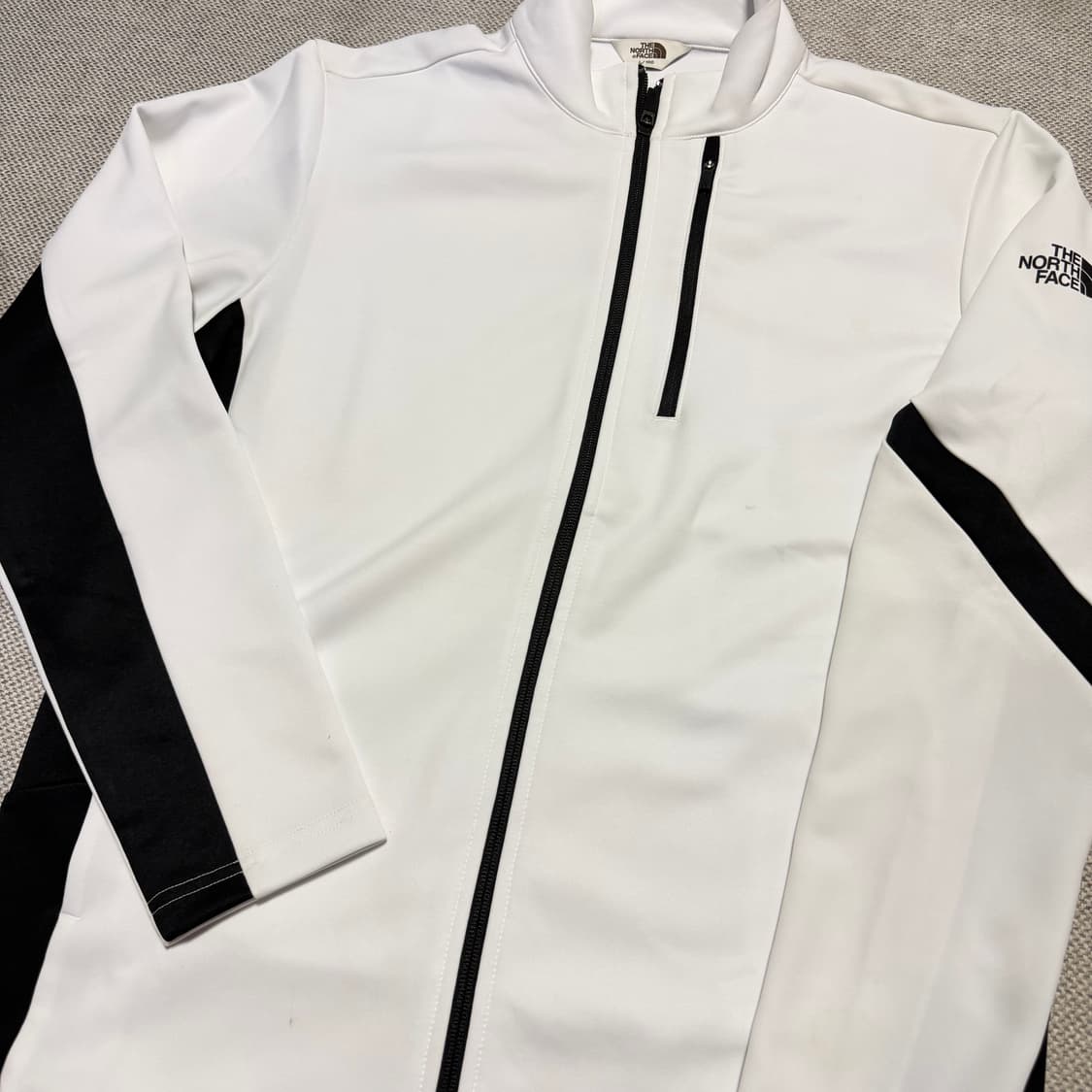 노스페이스 틸든 트랙집업 상품이미지3