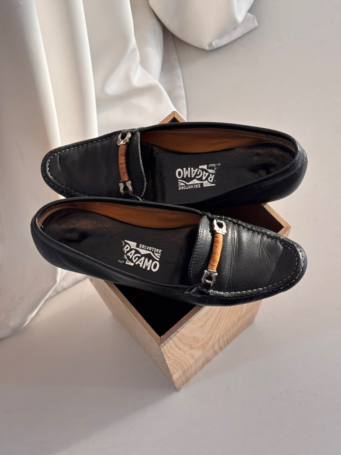 Vintage Ferragamo Leather Loafer 상품이미지1