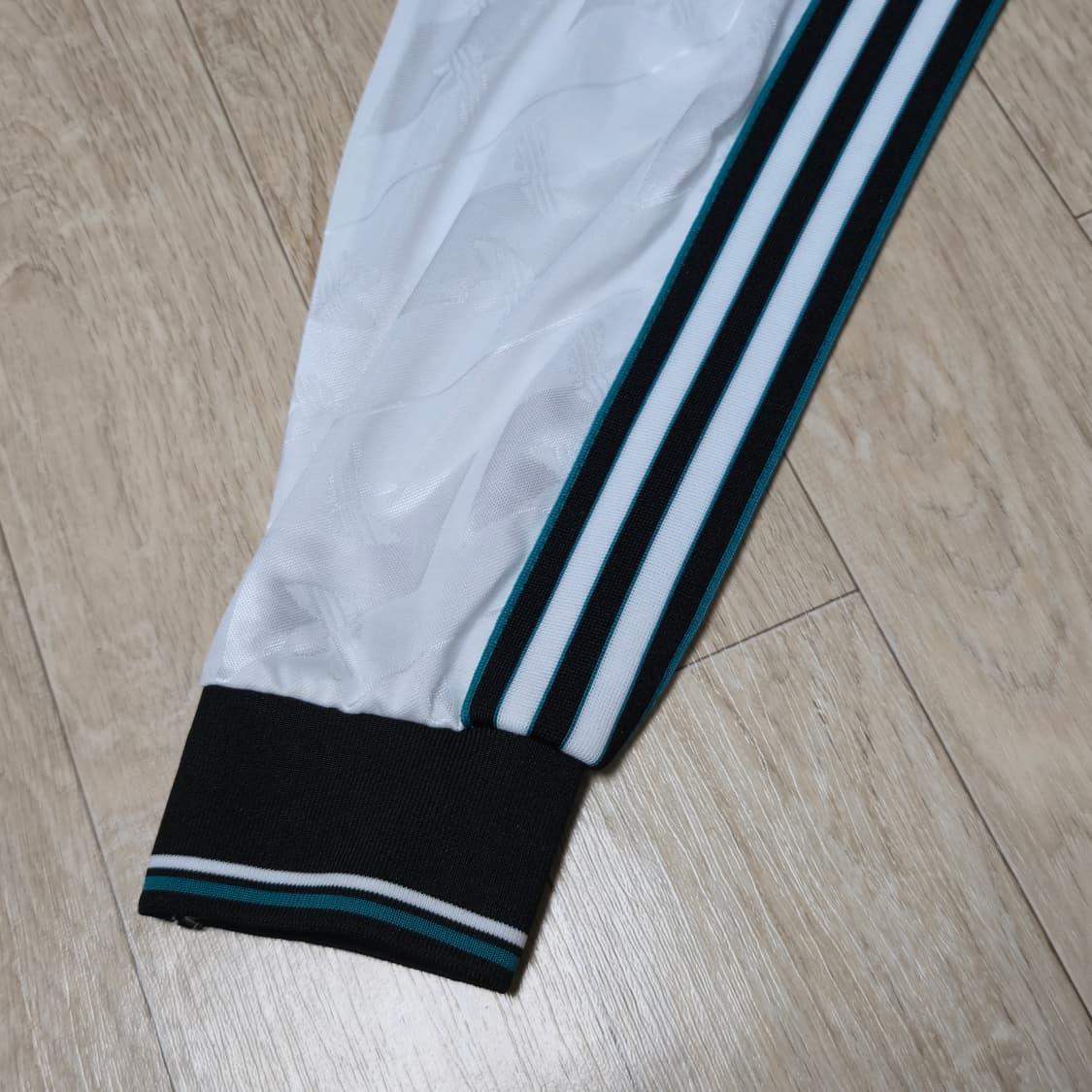 아디다스 뉴캐슬 유나이티드 긴팔 져지 롱슬리브 유니폼 XXL 상품이미지9