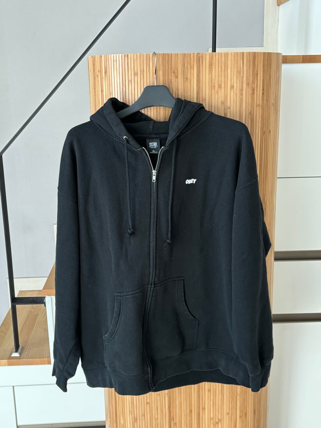 OBEY 오베이 크러피 빅페이스 백프린팅 후드집업 상품이미지1