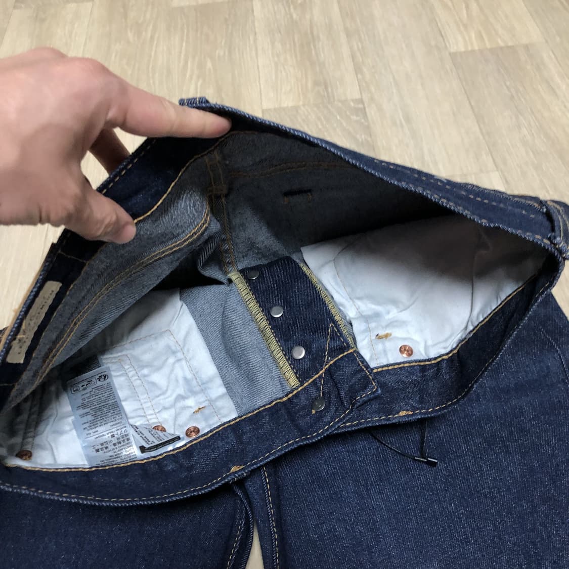 (32) 리바이스 Levi's 501 93 스트레이트핏 중청 데님 상품이미지4