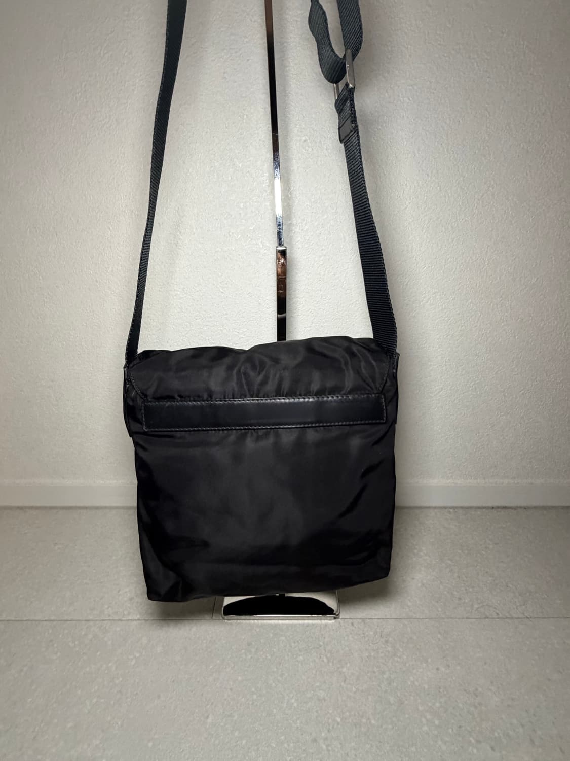 (정품) 프라다 포코노 나일론 숄더백 상품이미지4