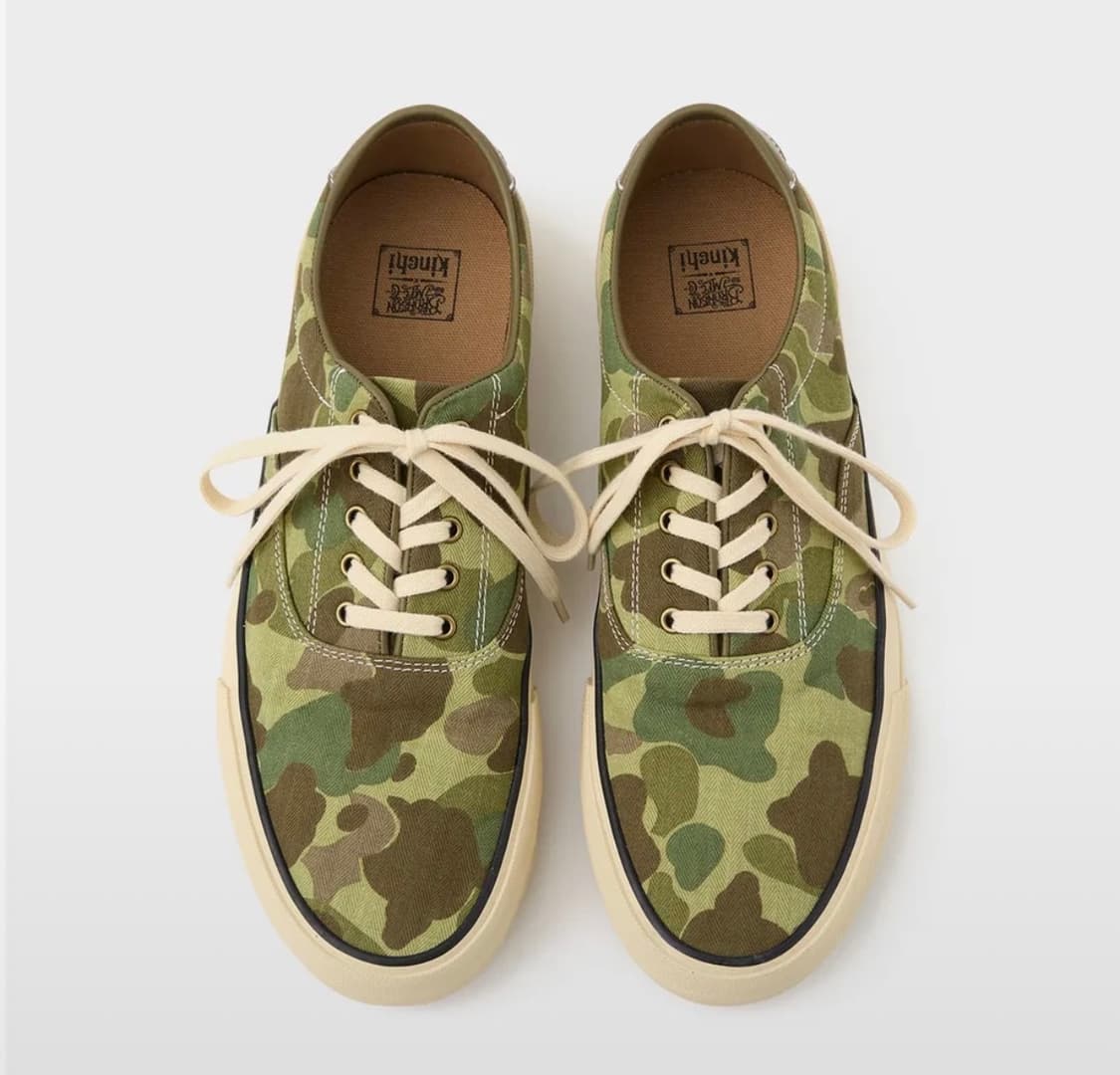 새상품) 킨치 브론슨 덱 카모 슈즈 상품이미지2