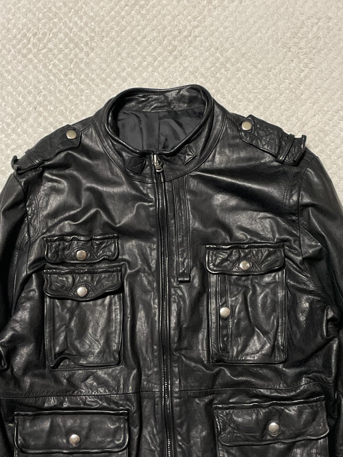 웨스턴 무드 램스킨 양가죽 절개 포켓 레더 자켓 상품이미지4