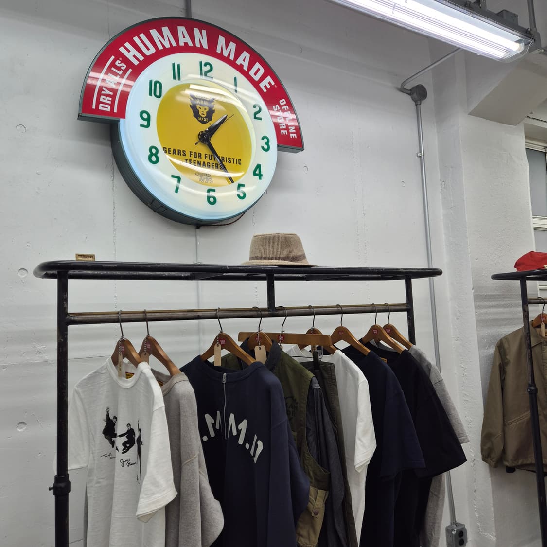 휴먼 메이드 하트 로고 티셔츠 블랙 화이트 상품이미지10