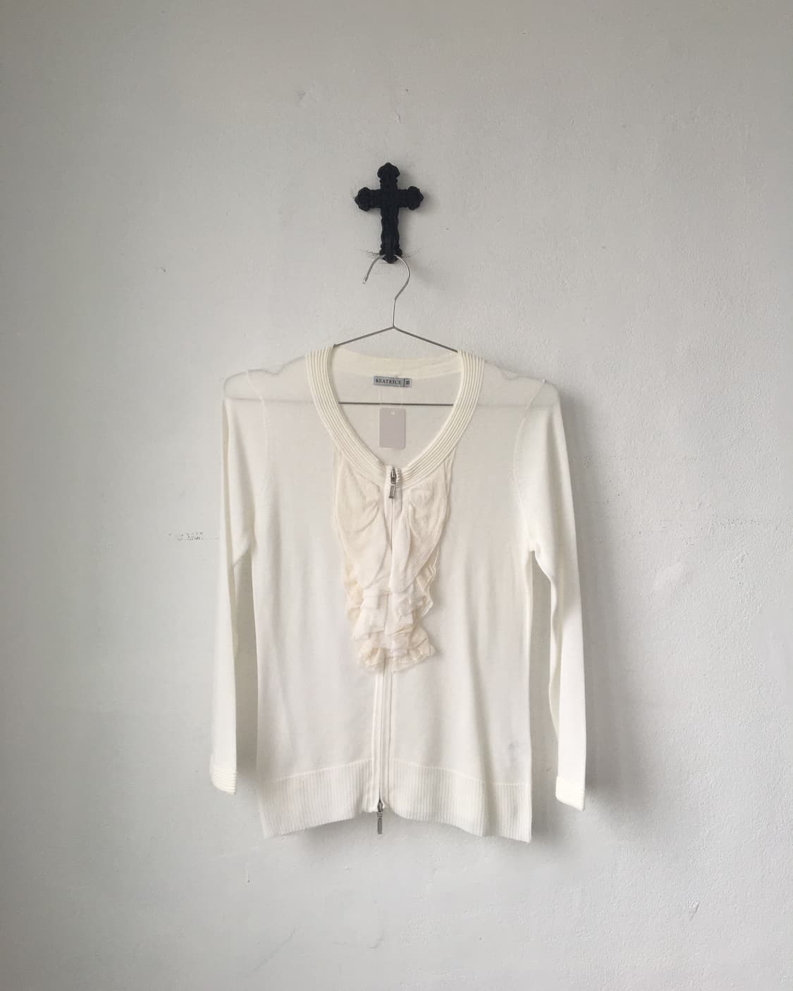 Ruffle point knit zip up 상품이미지2