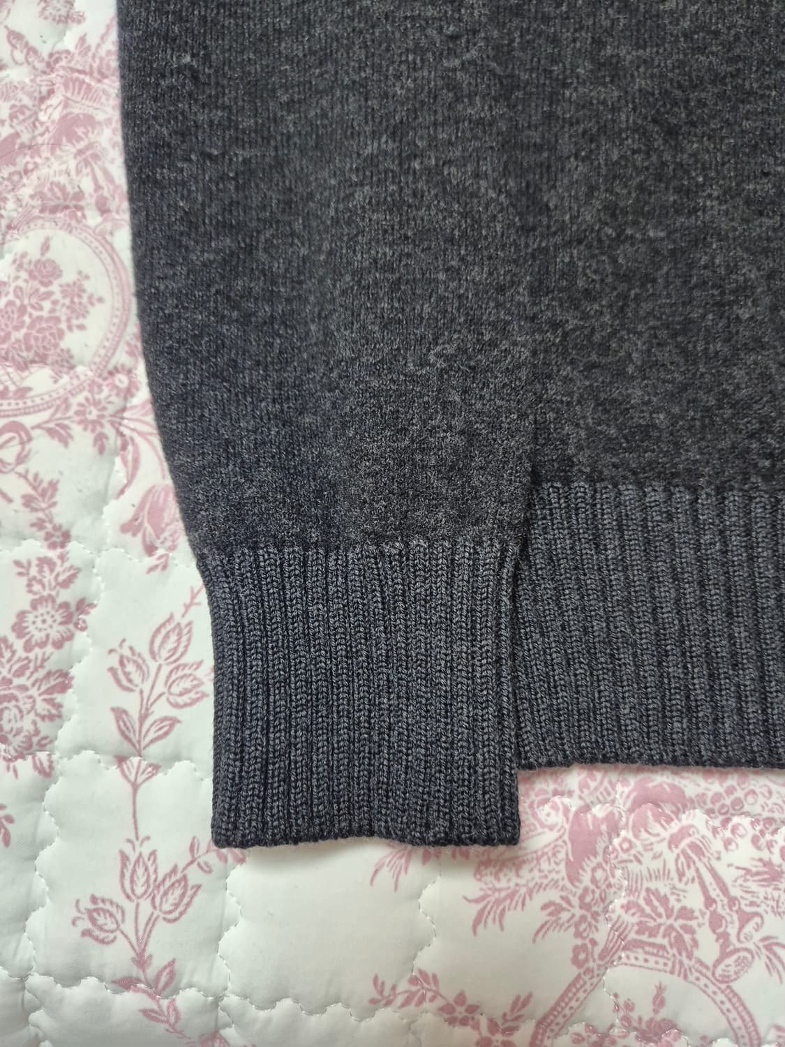 한글택 스톤아일랜드 니트 95-M 블랙 상품이미지3