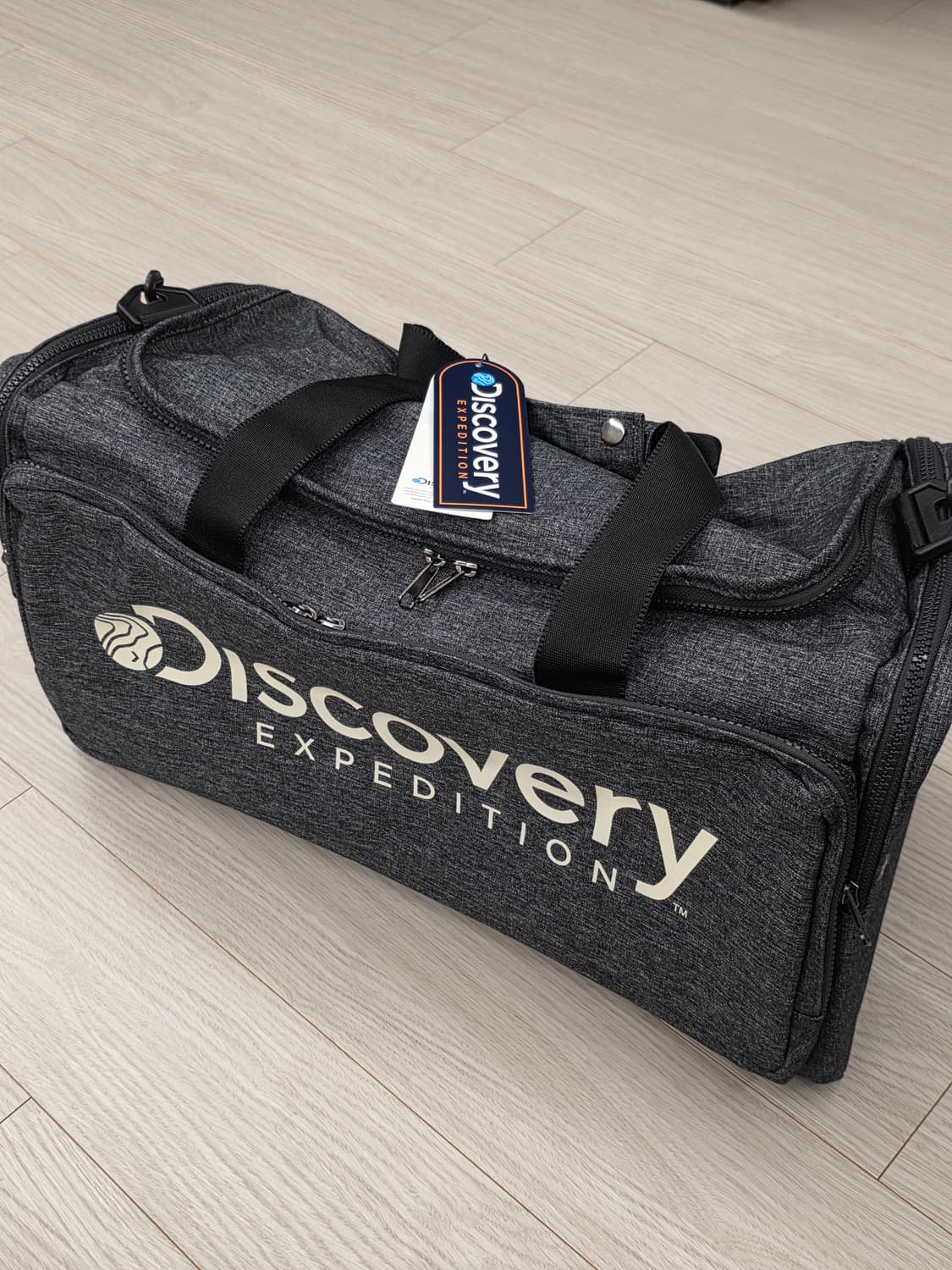 (당근직거래완료)디스커버리 익스페디션 더플백 새상품 상품이미지1